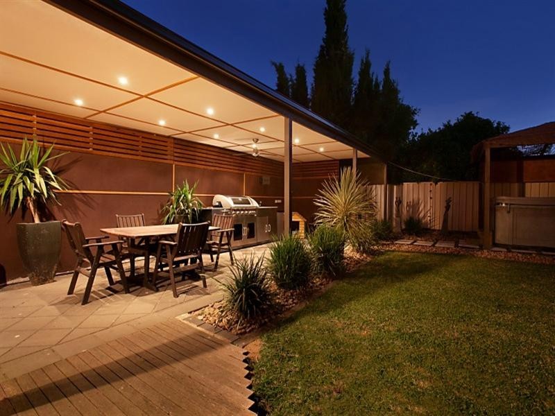 11a Pompoota Road, Hope Valley SA 5090