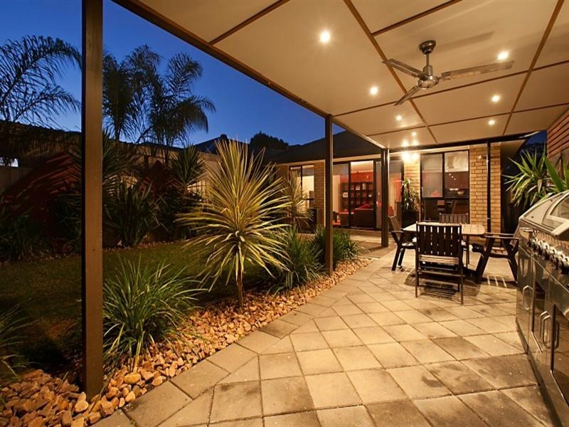 11a Pompoota Road, Hope Valley SA 5090