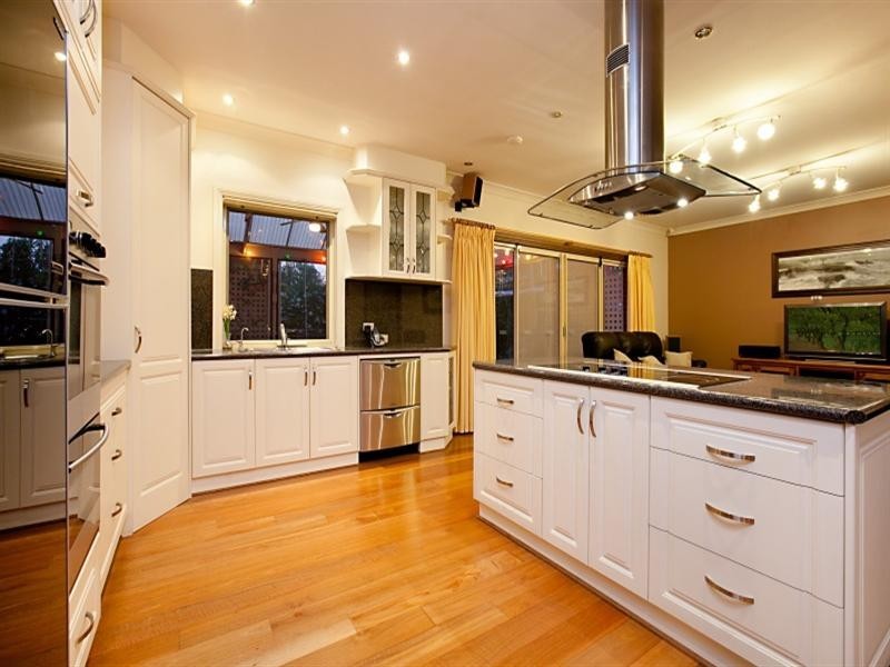 10 Eucalypt Circuit, Flagstaff Hill SA 5159