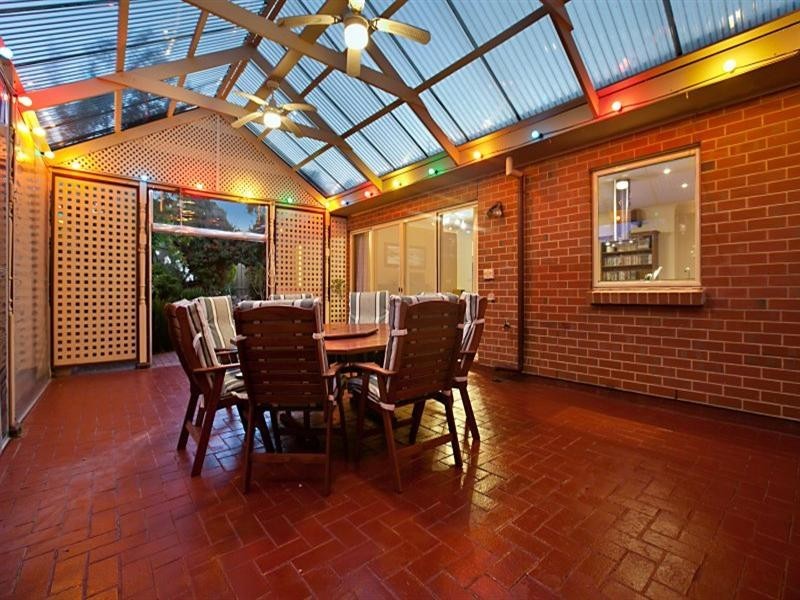 10 Eucalypt Circuit, Flagstaff Hill SA 5159