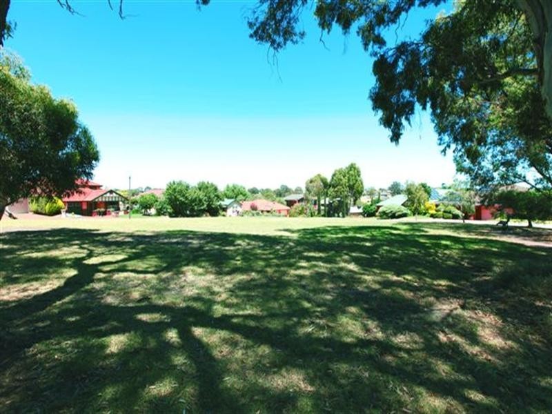 10 Eucalypt Circuit, Flagstaff Hill SA 5159