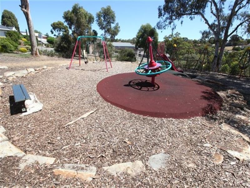 10 Eucalypt Circuit, Flagstaff Hill SA 5159