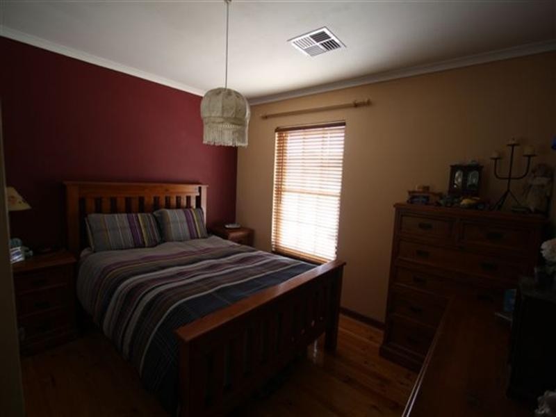 1 Lincoln Avenue, Salisbury East SA 5109