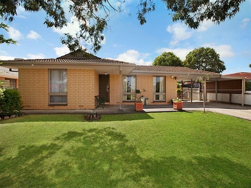 11 Whitlam Street, St Agnes SA 5097