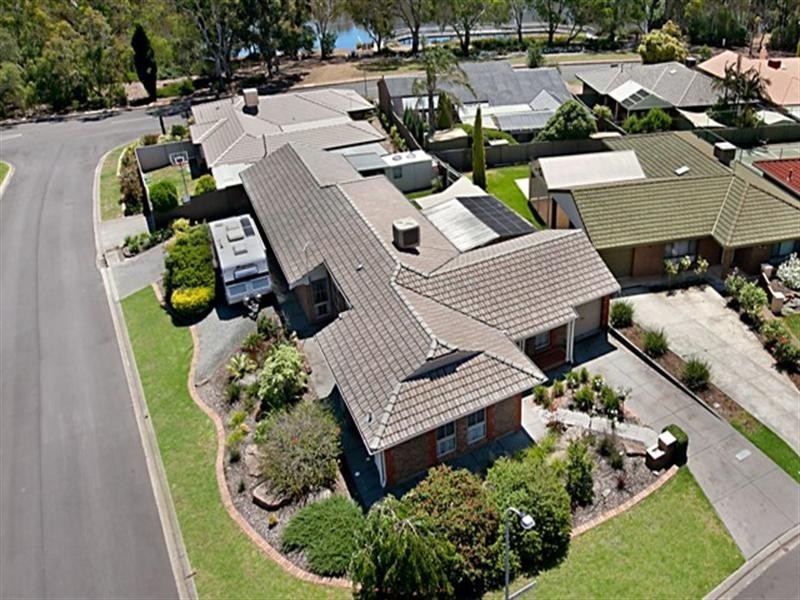 2 Zinfandel Avenue, Wynn Vale SA 5127
