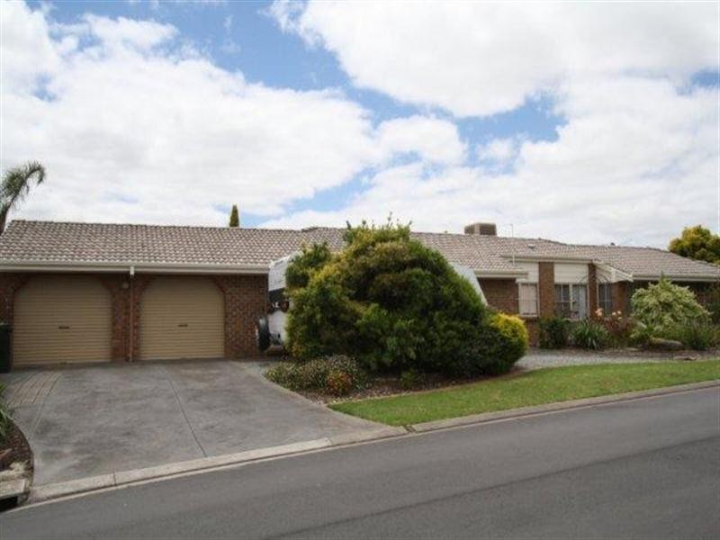 2 Zinfandel Avenue, Wynn Vale SA 5127