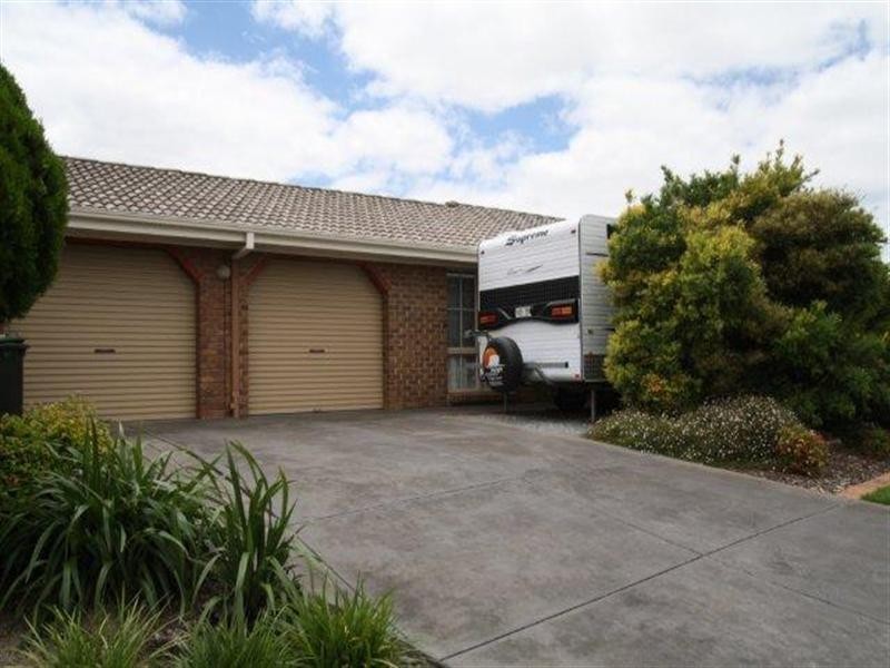 2 Zinfandel Avenue, Wynn Vale SA 5127