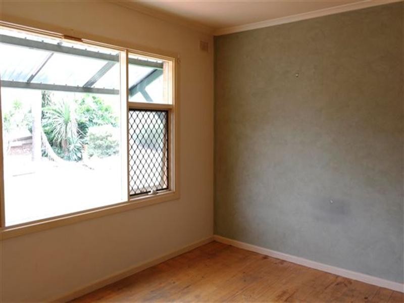 7 Rutherford Street, Valley View SA 5093