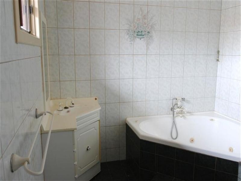 7 Rutherford Street, Valley View SA 5093