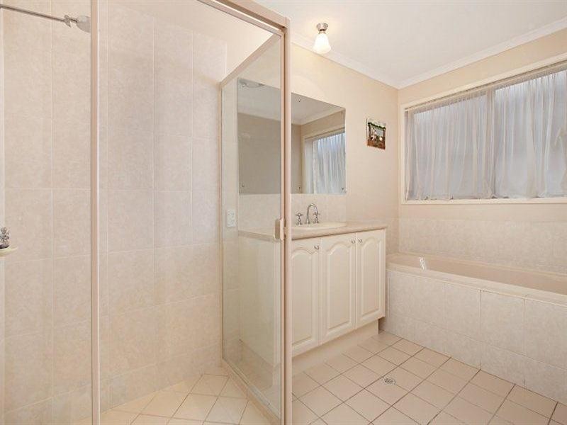 5 Nobel Court, Highbury SA 5089