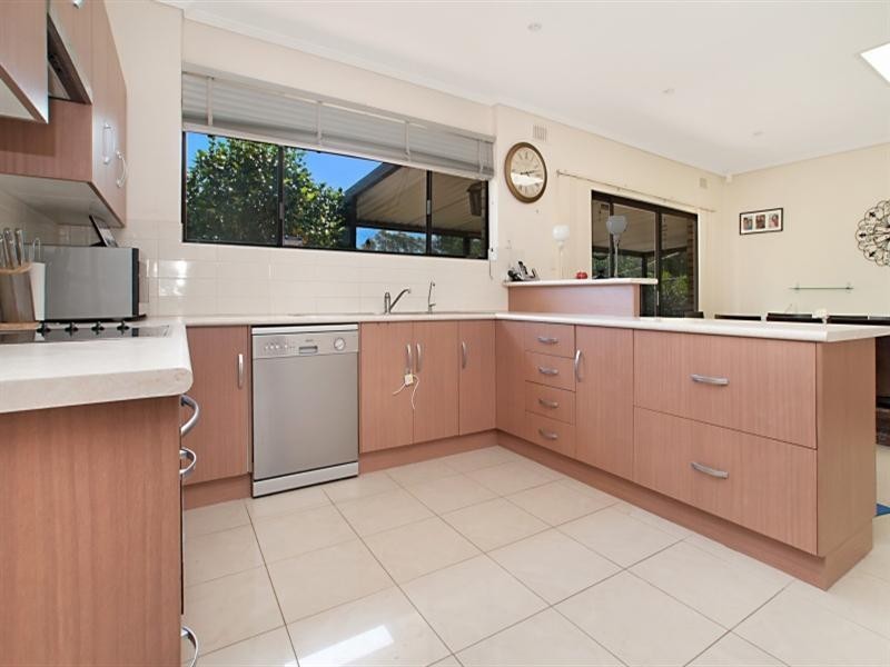 8 Ashley Avenue, Ridgehaven SA 5097