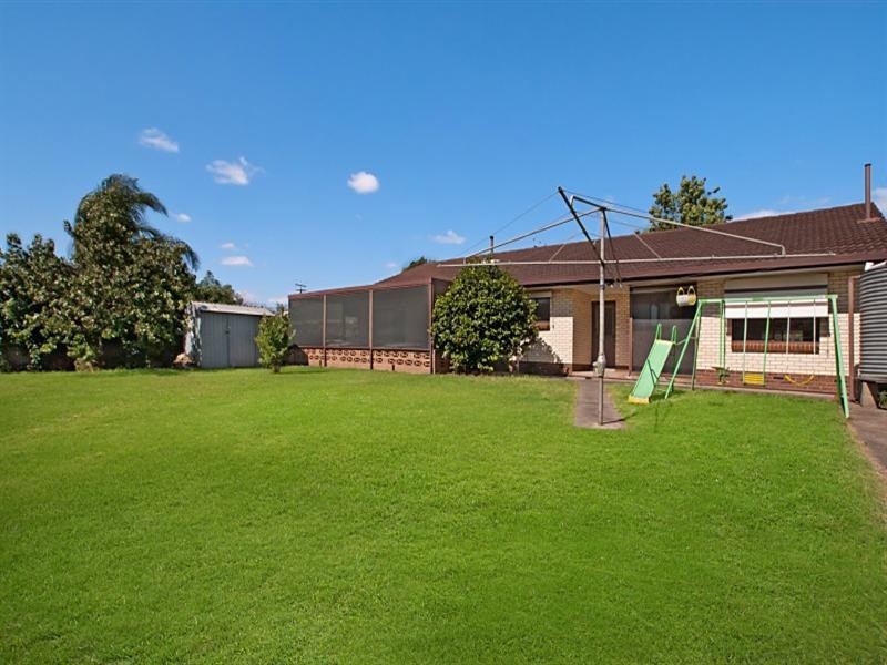 8 Ashley Avenue, Ridgehaven SA 5097