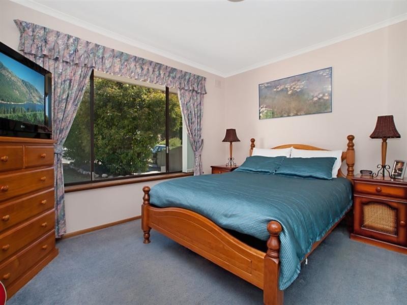 40 Greenwood Drive, St Agnes SA 5097