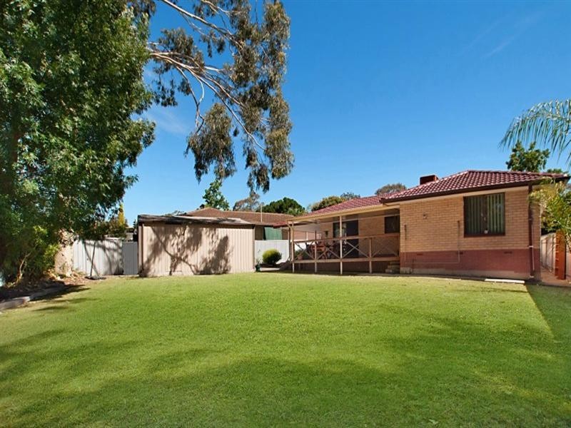 40 Greenwood Drive, St Agnes SA 5097