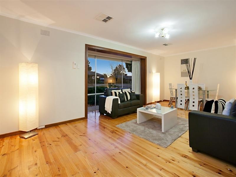 12 Greensview Road, Banksia Park SA 5091