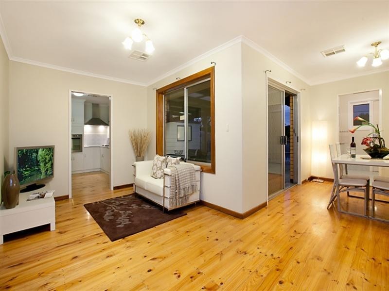 12 Greensview Road, Banksia Park SA 5091