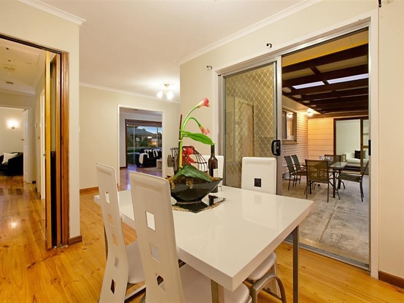 12 Greensview Road, Banksia Park SA 5091