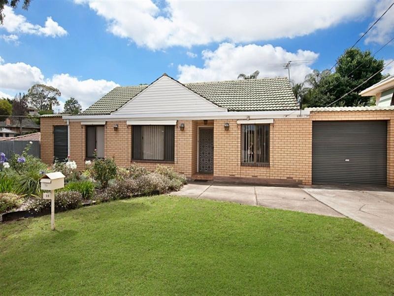 15 Forrest Avenue, Valley View SA 5093