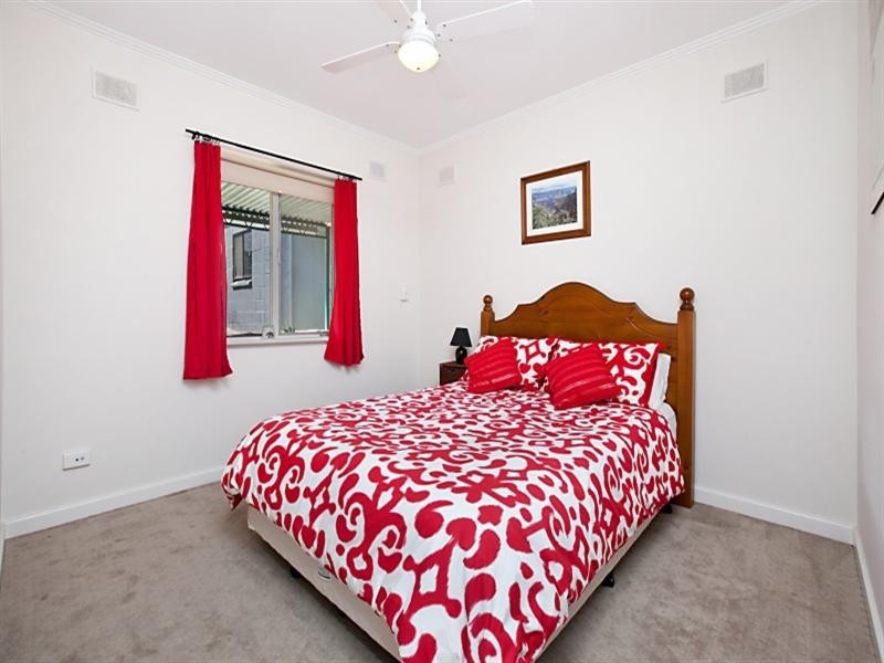 15 Forrest Avenue, Valley View SA 5093