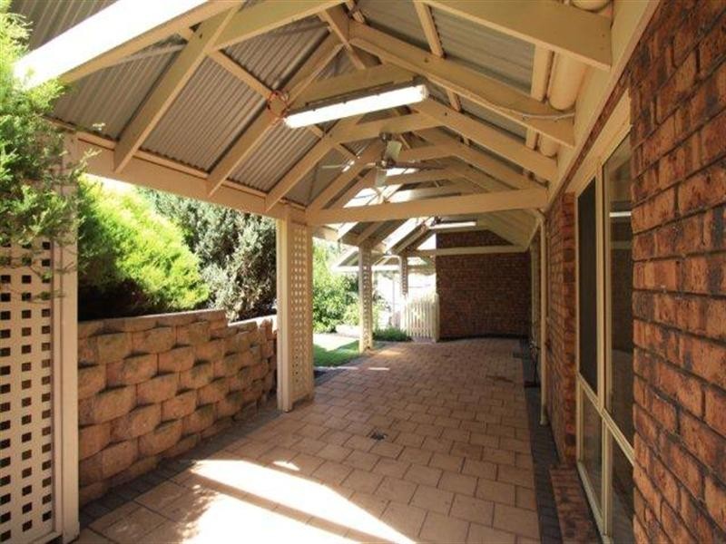 24 Williamson Terrace, Greenwith SA 5125