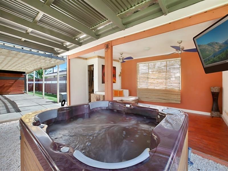 10 Shakespeare Way, Para Hills SA 5096