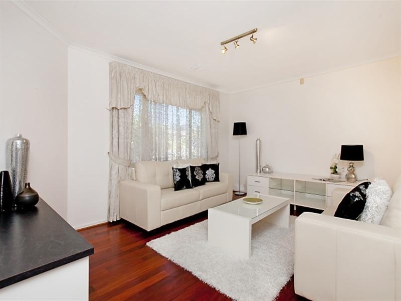 8 Ingham Way, Salisbury Heights SA 5109