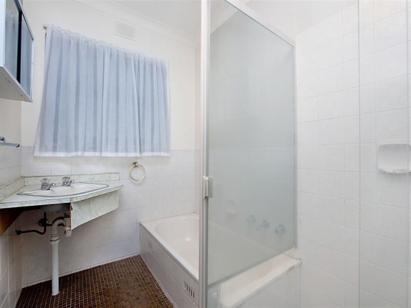 12 Lugarno Street, Redwood Park SA 5097