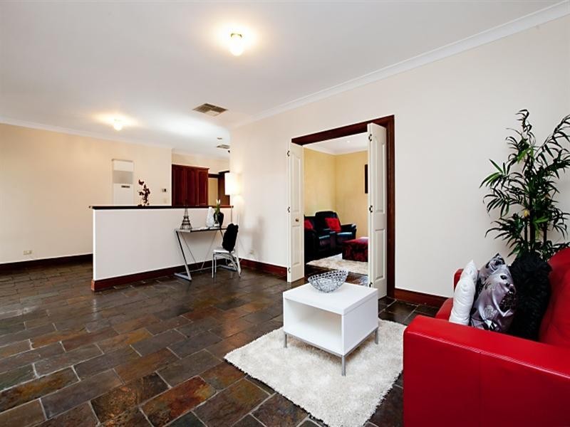 17 Wilkins Court, Wynn Vale SA 5127