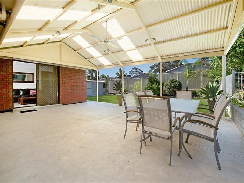 12 Abercrombie Crescent, St Agnes SA 5097