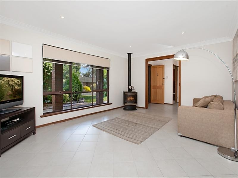 12 Abercrombie Crescent, St Agnes SA 5097