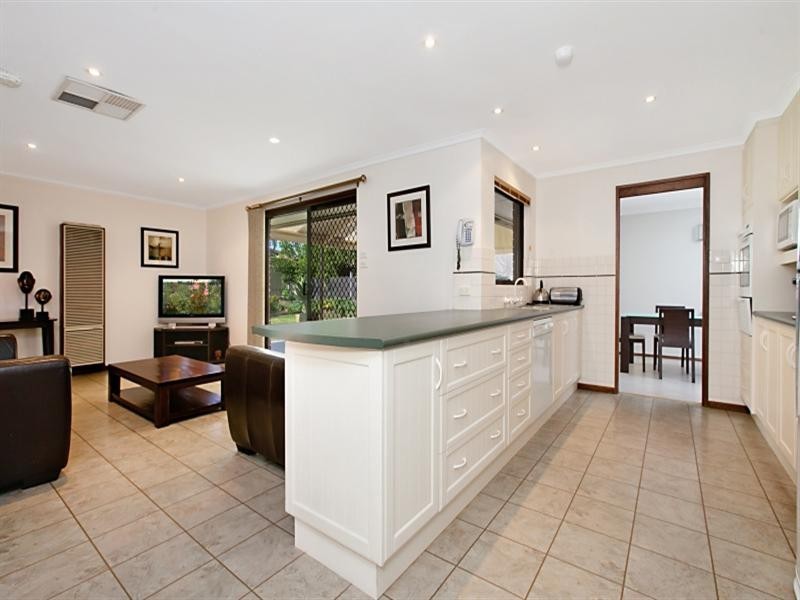 12 Abercrombie Crescent, St Agnes SA 5097