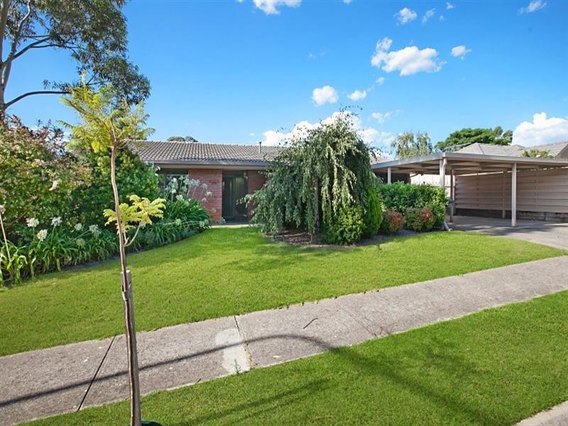 12 Abercrombie Crescent, St Agnes SA 5097