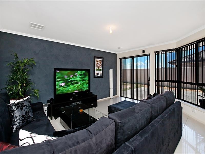 9 Hannah Road, Virginia SA 5120