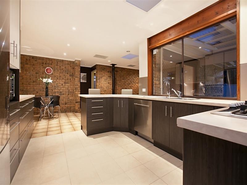 4 Rehn Court, Redwood Park SA 5097