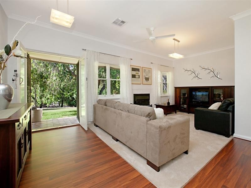 1332 Lower North East Road, Houghton SA 5131