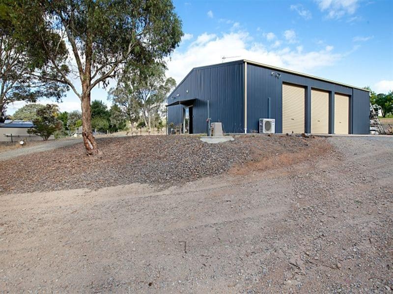 1332 Lower North East Road, Houghton SA 5131