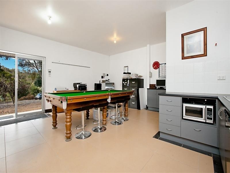 1332 Lower North East Road, Houghton SA 5131