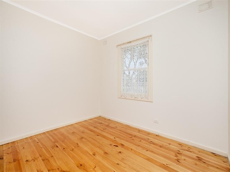 7 St Leonard Crescent, Elizabeth Downs SA 5113