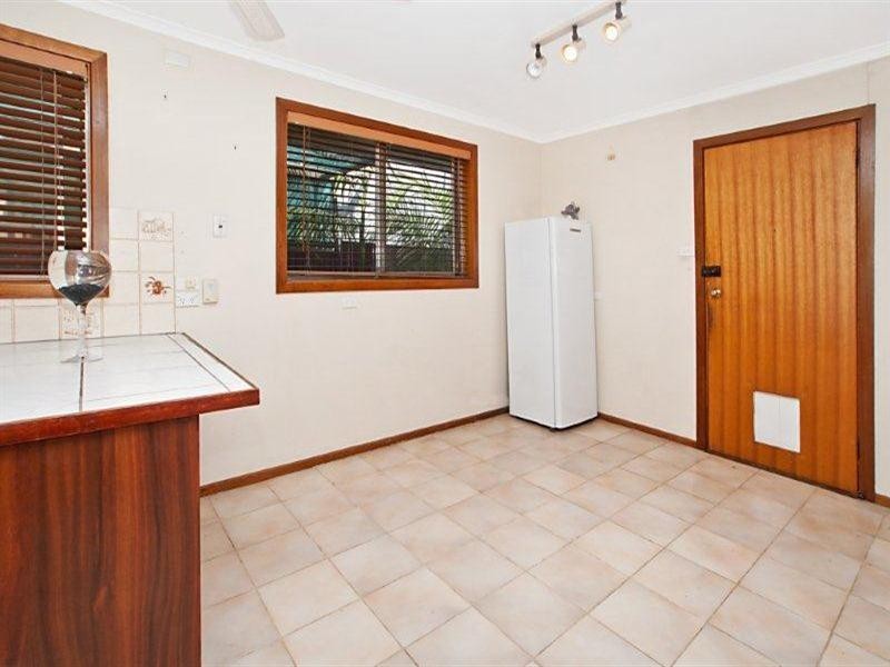 30 Beaminster Road, Elizabeth Park SA 5113