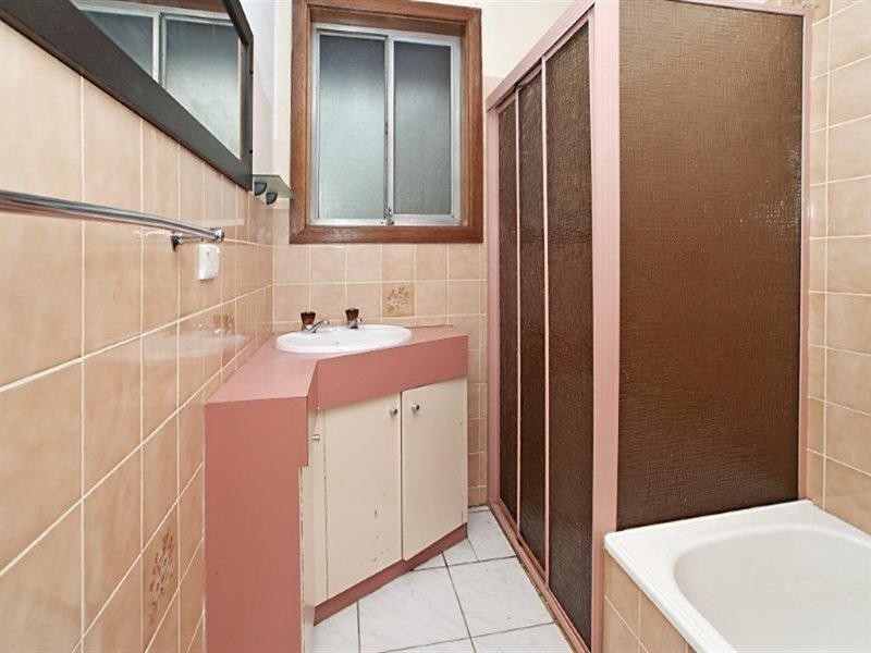 30 Beaminster Road, Elizabeth Park SA 5113