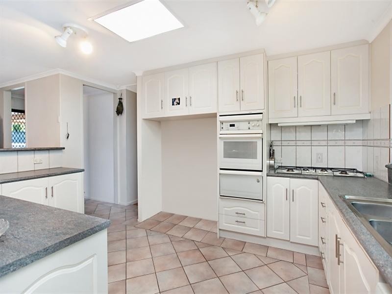 83 Casuarina Avenue, Surrey Downs SA 5126