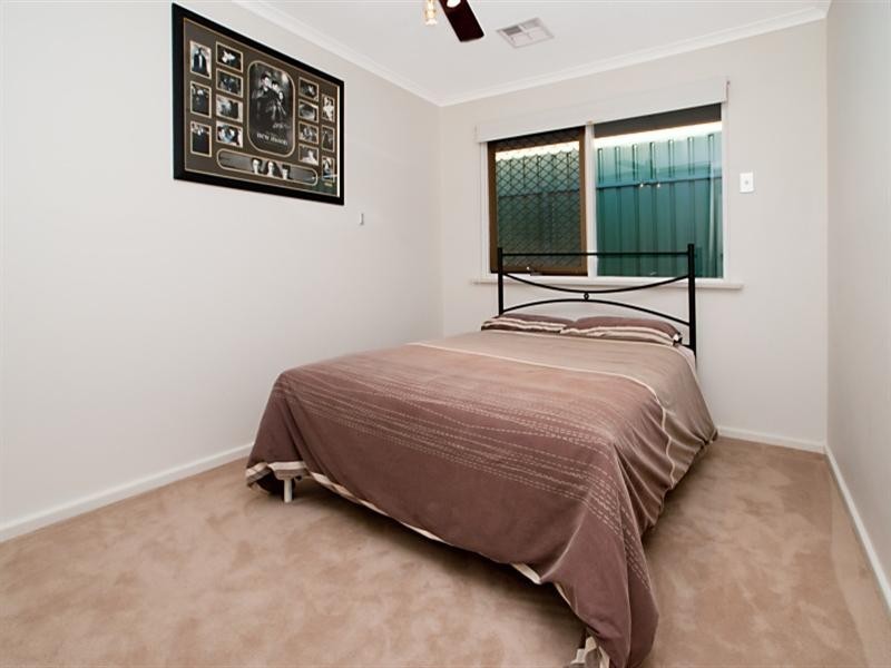 3 Gollop Crescent, Redwood Park SA 5097