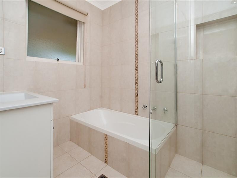 3 Gollop Crescent, Redwood Park SA 5097