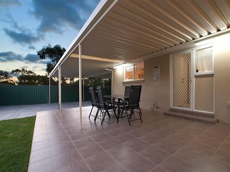 3 Gollop Crescent, Redwood Park SA 5097