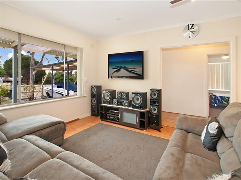 516 Milne Road, Redwood Park SA 5097