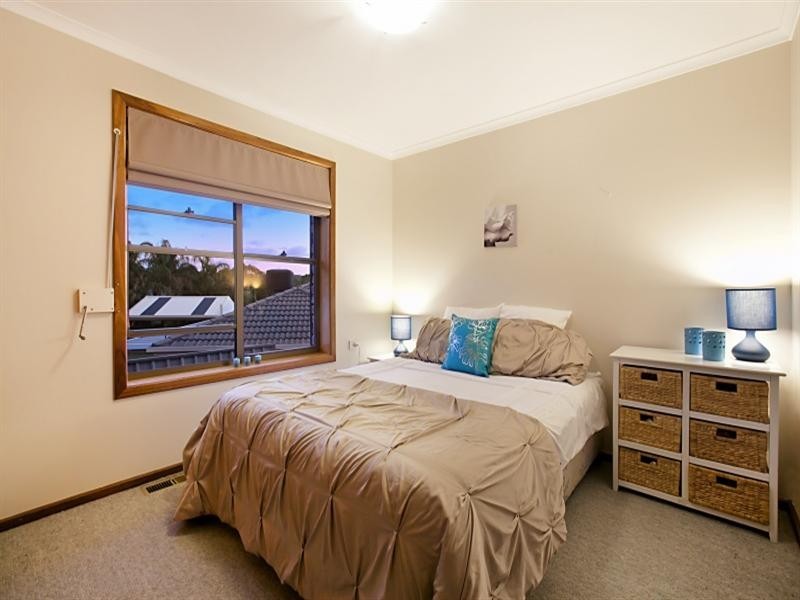 9 Terrigal Court, Redwood Park SA 5097