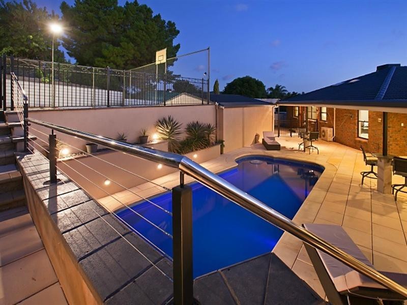 9 Terrigal Court, Redwood Park SA 5097