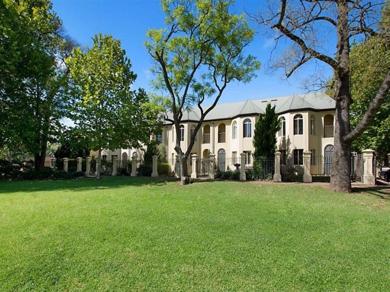 1 Elm Lane, Glenside SA 5065