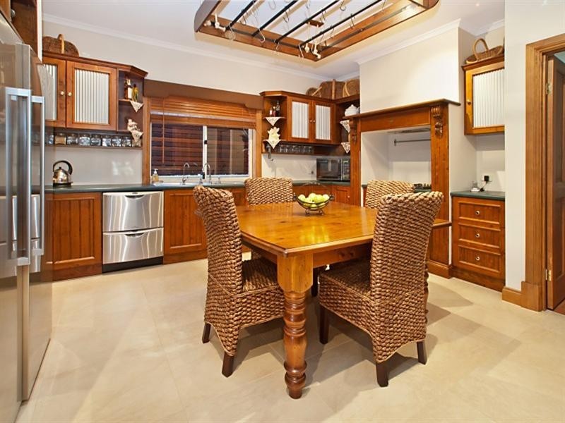 8 Larsen Court, Highbury SA 5089