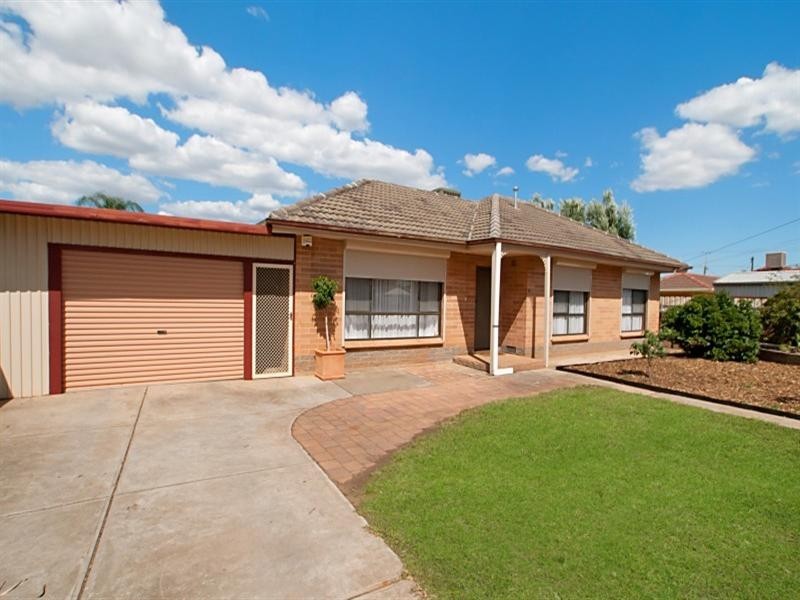 16 Karyn Crescent, Brahma Lodge SA 5109